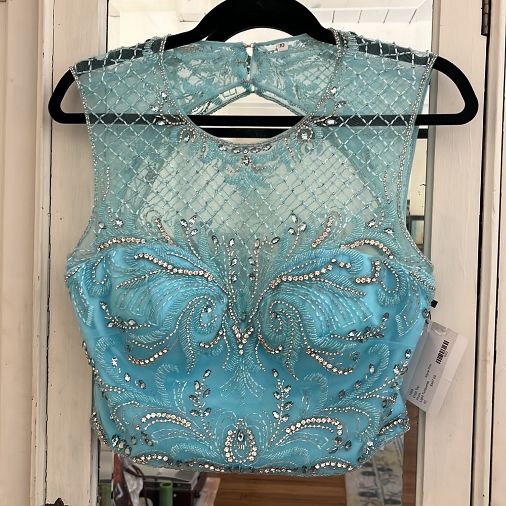 2-piece beaded Homecoming Winter Formal Prom dress, size 10 nwt